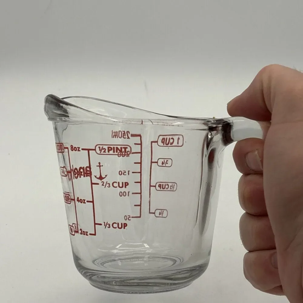 Anchor Hocking 1 Cup (8 Ounce Capacity) Glass Measuring Cup